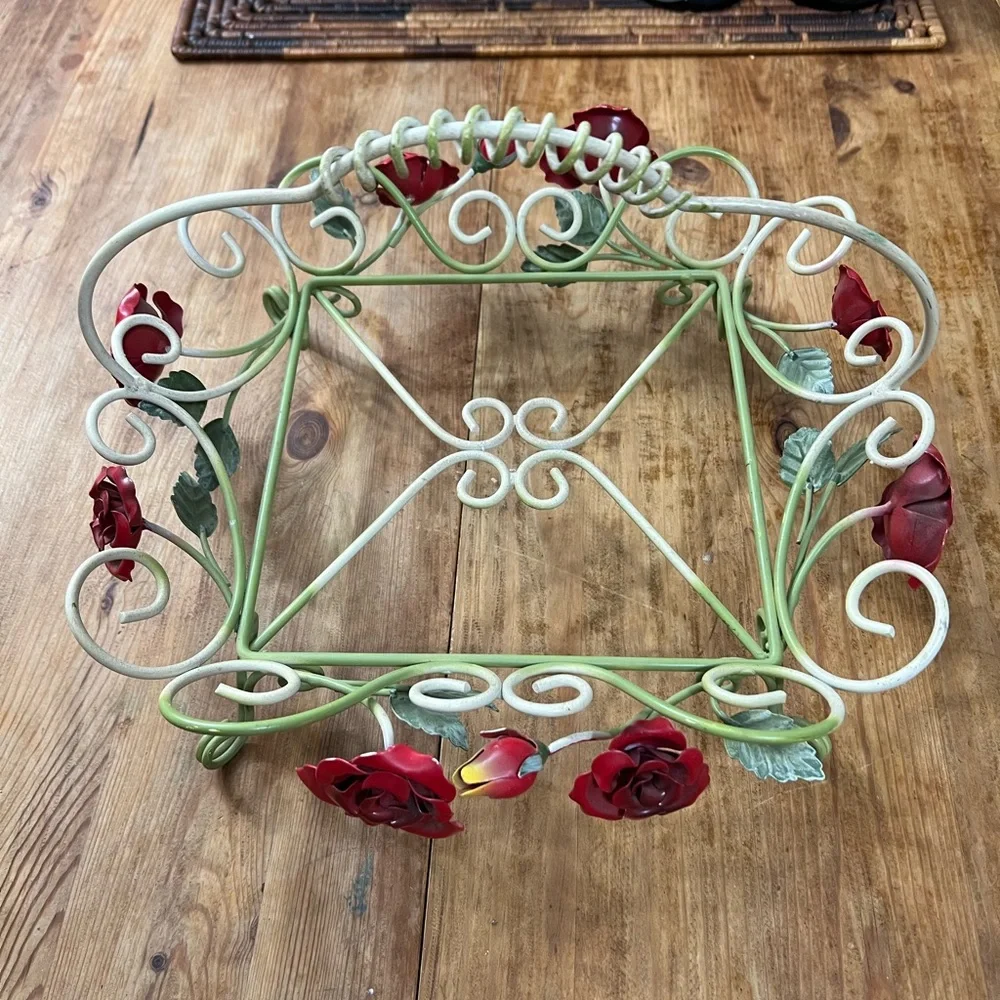 Red Roses Iron Plate Holder